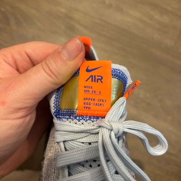 Nike Women's Air VaporMax 2023 Flyknit Shoes - Picture 5 of 9